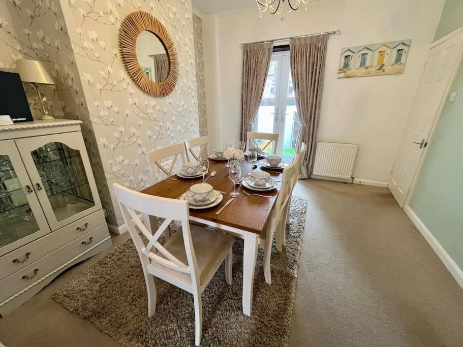 Scoresby Retreat - Whitby Holiday Home Exterior foto